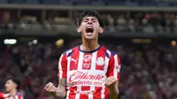Santiago Sandoval, de la cantera al protagonismo: la historia del destacado juvenil de Chivas