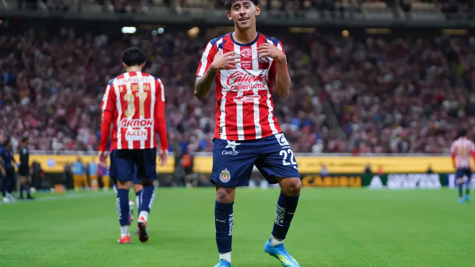 Santiago Sandoval, jugador de Chivas | IMAGO7