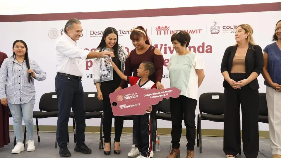 Las familias mexicanas ahora podrán tener su casa propia gracias a Infonavit / Redes Sociales