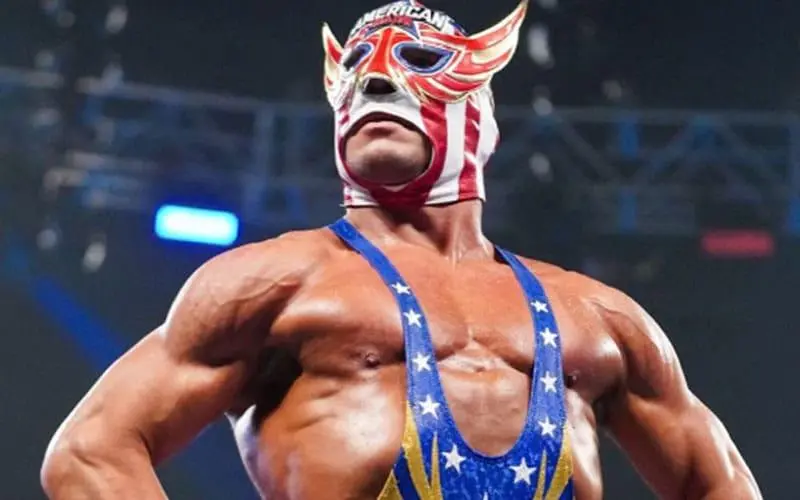 El Original Grande Americano logrando la victoria | WWE y AAA
