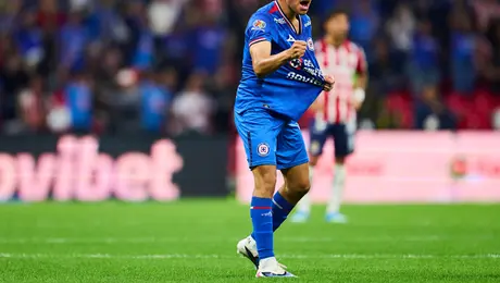 Cruz Azul alcanza histórica racha goleadora; Chivas fue el último en colgarle el cero