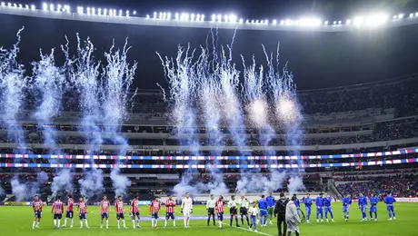 Chivas 'invade' el Estado Banorte de Cruz Azul