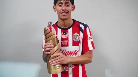 Santiago Sandoval, jugador de Chivas | IMAGO7