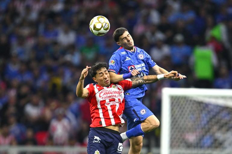 CRUZ AZUL VS CHIVAS | MEXSPORT
