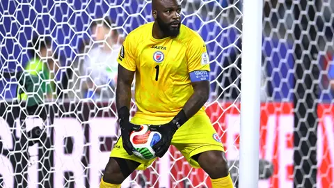 Johnny Placide, arquero de Haití | MEXSPORT