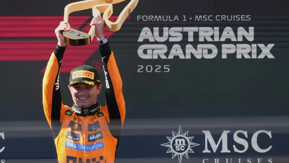 Lando Norris en celebración en su victoria en el Gran Premio de Austria 2025 | AP