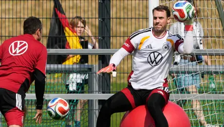 Manuel Neuer iguala una marca histórica de Antonio Carbajal