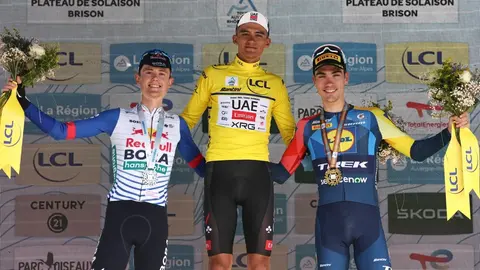 Isaac del Toro logra histórica victoria en el Tour Auvergne-Rhône-Alpes