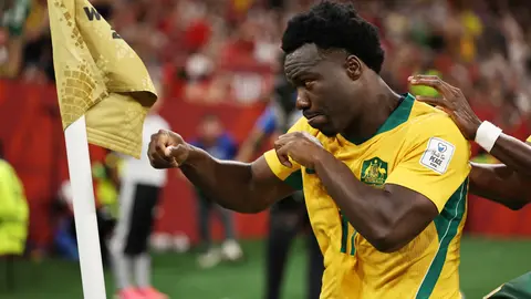 Nestory Irankunda, de Australia, en festejo de gol ante Turquía en el Mundial 2026 | AP
