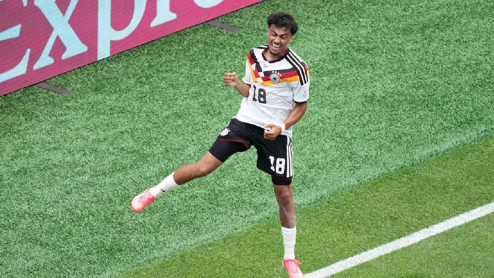 Nathaniel Brown tras anotar el quinto gol de Alemania | AP