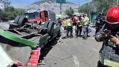 Entre los lesionados se encuentra un menor de 7 años, quien sufrió una fractura expuesta y fue trasladado a la Cruz Roja para recibir atención médica./ X: @esprimeramx