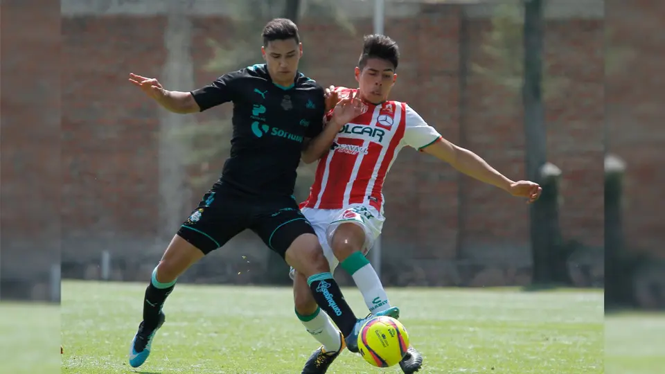 Jorge Sánchez con Santos | IMAGO 7