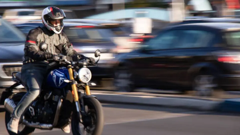 La actualización busca recorridos más seguros para los motociclistas. / iStock