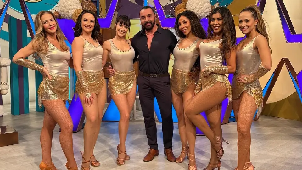 Hasta el momento, el exluchador no ha dicho el por qué está en un hospital / IG: @victor_latinlover