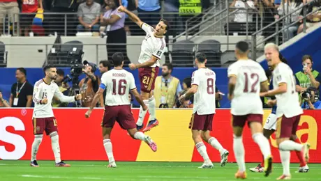Aficionados mexicanos poniendo ambiente en las Semifinal del Mundial