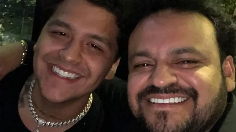 Papá de Christian Nodal revela la verdad sobre su relación con Cazzu y Ángela Aguilar