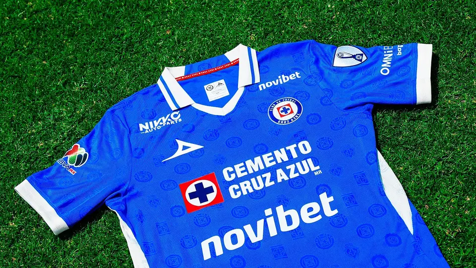 Uniforme de Cruz Azul | @CruzAzul