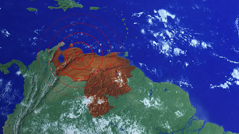 La interacción y subducción de placas tectónicas explica buena parte de los terremotos y la actividad volcánica registrada en esta extensa región./ Pixabay