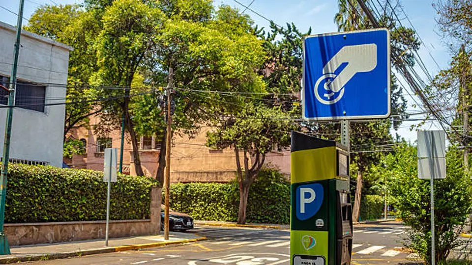 El 16 de septiembre se suspende el cobro./istock