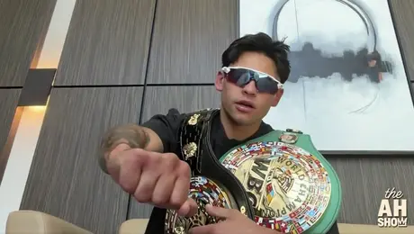 Ryan García revela que tuvo una pelea a puño limpio tras su combate profesional.