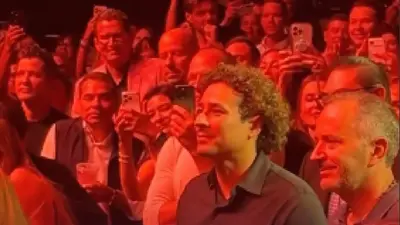 “Nunca voy a olvidarte”: Cristian Castro dedica canción a Memo Ochoa en concierto
