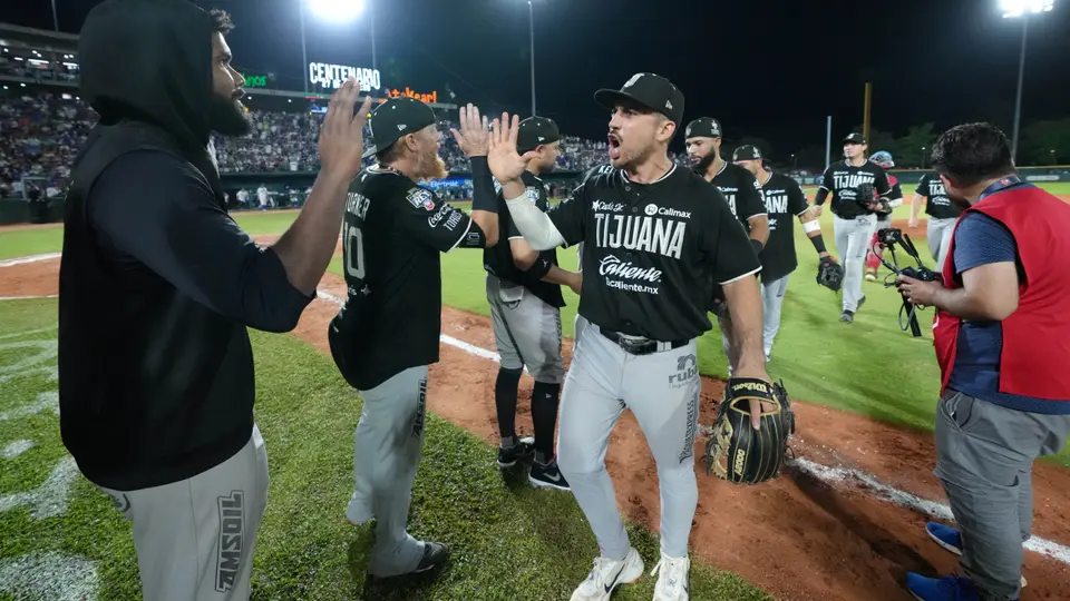 Toros celebra la victoria | LMB