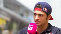 Carlos Sainz critica a Red Bull por no ofrecerle lugar junto a Max Verstappen