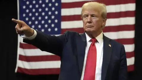 Donald Trump admite que redadas migratorias dañan a empresas: "Habrá cambios"