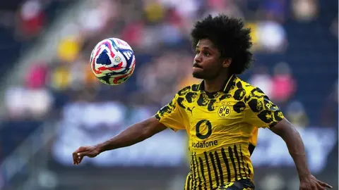 ¿Hace menos a Rayados? Karim Adeyemi, estrella del Borussia Dortmund, reveló no conocer al equipo mexicano