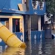 Tobogán improvisado en inundación de Tampico se vuelve viral