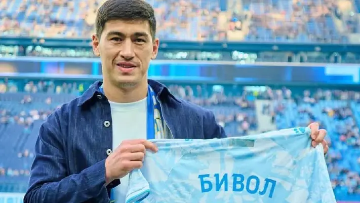 ¡Dejó el box por el futbol! Ex rival del Canelo Álvarez se quitó los guantes para unirse a un club de Rusia