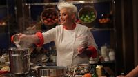 Muere Anne Burrell, chef estrella de TV que trabajó en restaurante Michelin