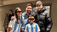 GOAT dentro y fuera de la cancha: Lionel Messi se toma fotos con los hijos de Arturo Vidal