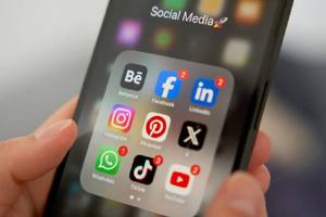 VISA DE ESTUDIANTE: Estados Unidos exige redes sociales públicas a solicitantes