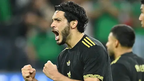 Raúl Jiménez revela a Hugo Sánchez como su referente dentro del futbol mexicano