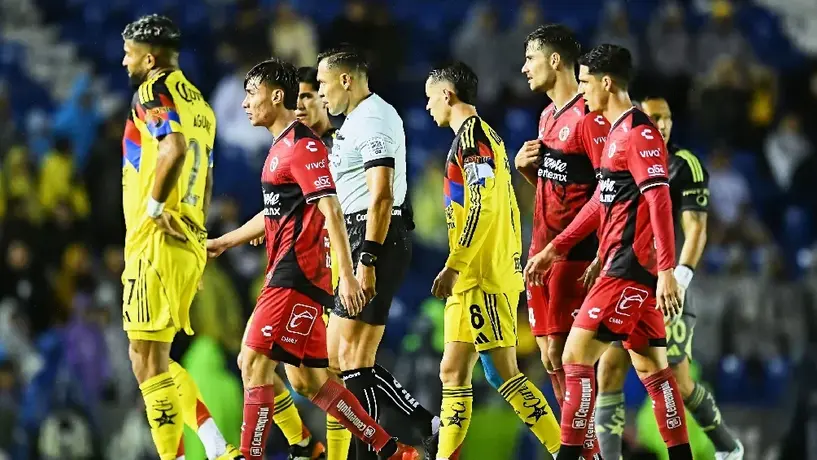 ¡Como en el Mundial de Clubes! Partido entre América y Xolos se suspende por tormenta eléctrica