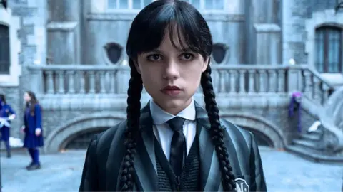Netflix confirma tercera temporada de 'Merlina' antes del estreno de la segunda