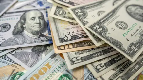Precio del dólar hoy lunes 18 de agosto: El peso mexicano pierde terreno