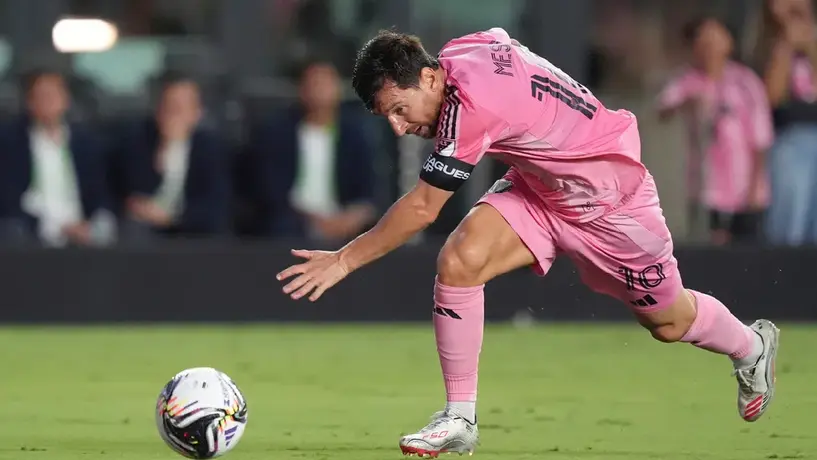 Messi está molesto por la suspensión que recibió; afirma el Comisionado de la MLS