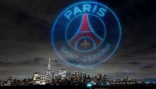 Cientos de drones iluminaron Nueva York recreando escudos de PSG y Chelsea