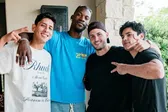 Jimmy Butler le da clases de basquetbol a Santiago Giménez y Edson Álvarez