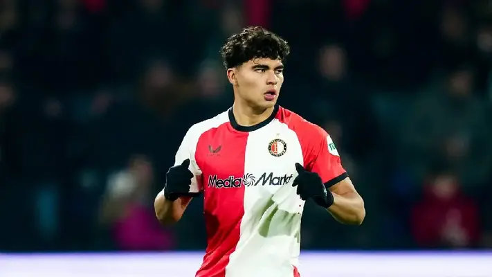 Mark Ruijl, director deportivo de Feyenoord, sobre la cesión de Stéphano Carrillo: "es para que crezca"