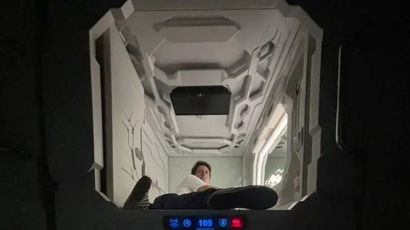 Así son las cápsulas para dormir en el Aeropuerto CDMX: ¿Cuánto cuesta?