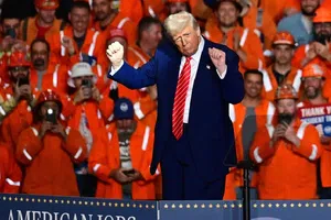 ¿Será Aaron Rodgers? Donald Trump da predicción sobre el próximo QB de los Steelers