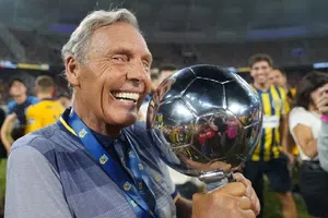 'Que inhumano exhibirlo así': Redes estallan en contra de Boca Juniors, por el semblante de su DT en entrevista