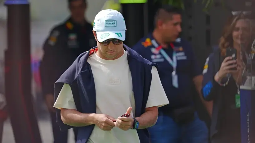 "Está buscando algo". Excolaborador de Checo Pérez da indicios sobre el regreso del mexicano