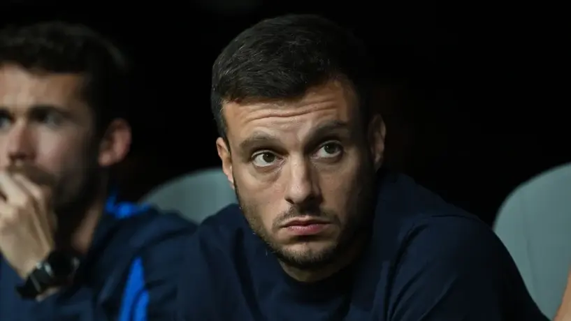 Afición de Porto insulta y pide renuncia de Anselmi tras fracaso en el Mundial de Clubes