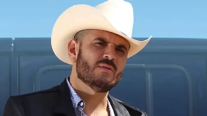 El Komander anuncia su fiesta en el rancho: fechas y detalles