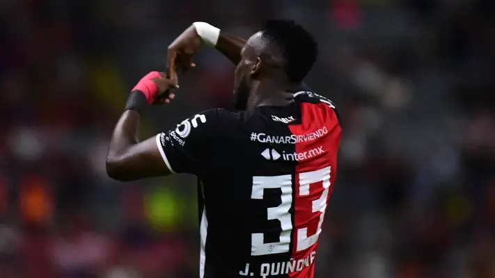 ¿Julián Quiñones regresa al Atlas? El atacante 'portará' el nuevo jersey rojinegro