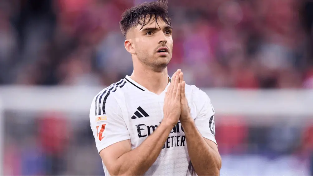 Raúl Asencio en juego con Real Madrid | X:@NuestroDiario